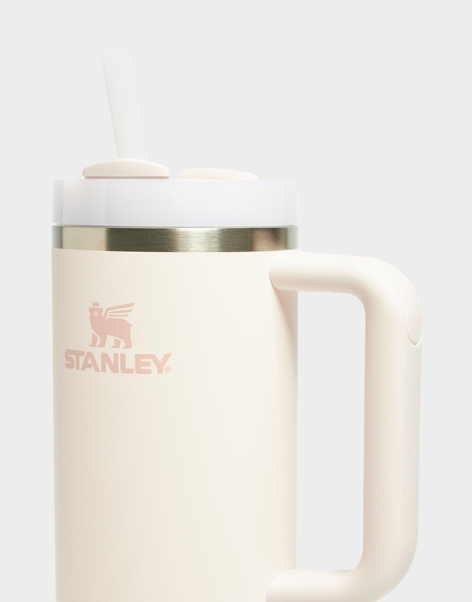 The Quencher H2.0 FlowState Tumbler 887mL