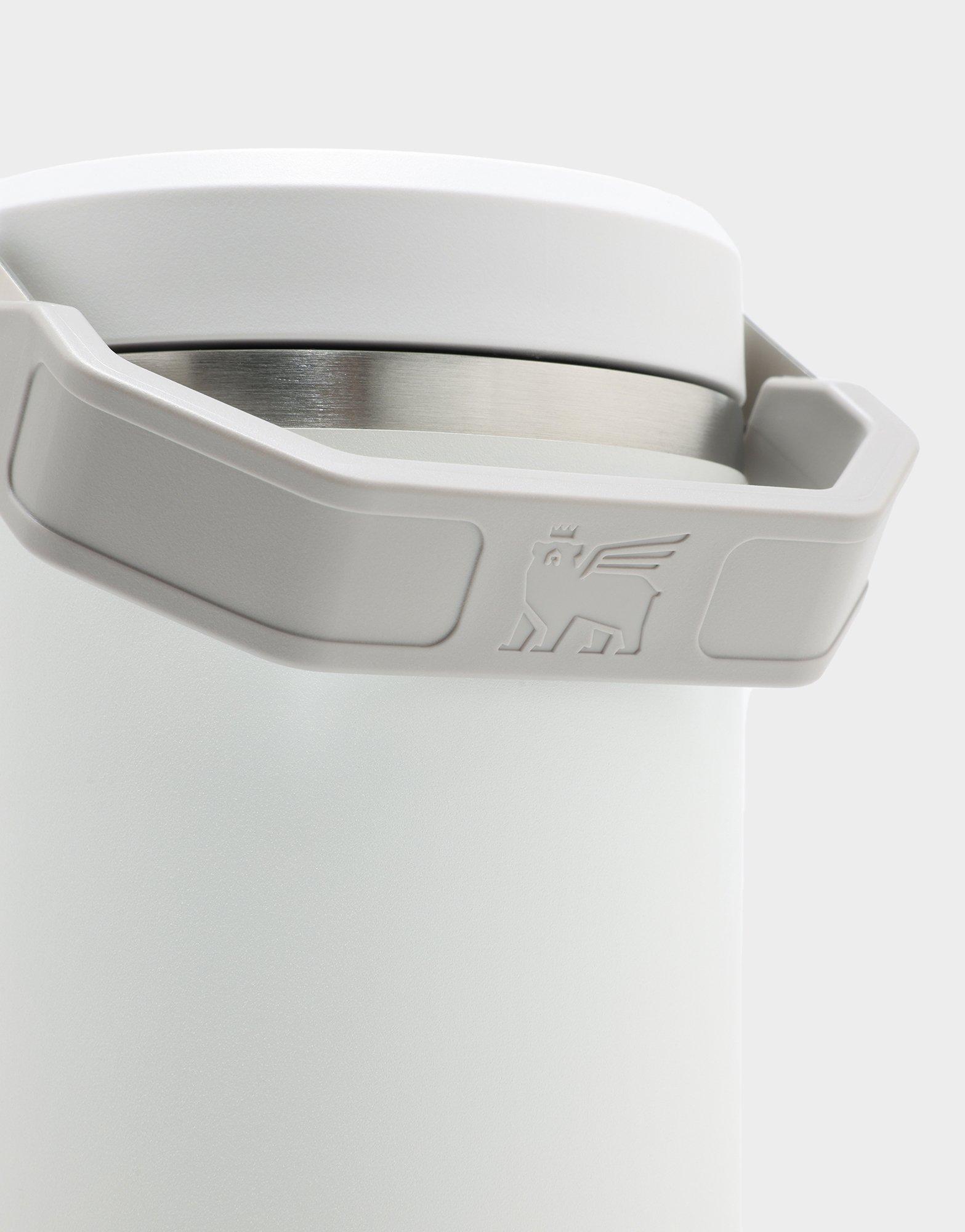 The IceFlow Flip Straw Tumbler 887mL
