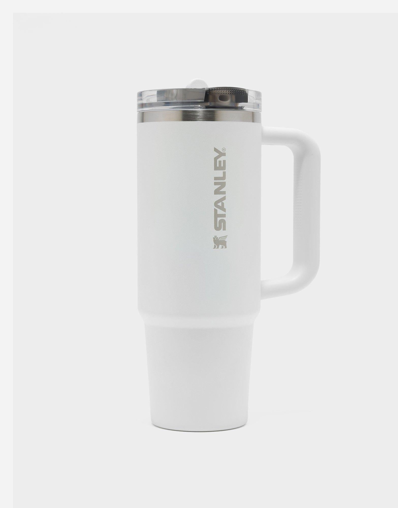 The Quencher ProTour Flip Straw Tumbler 880mL