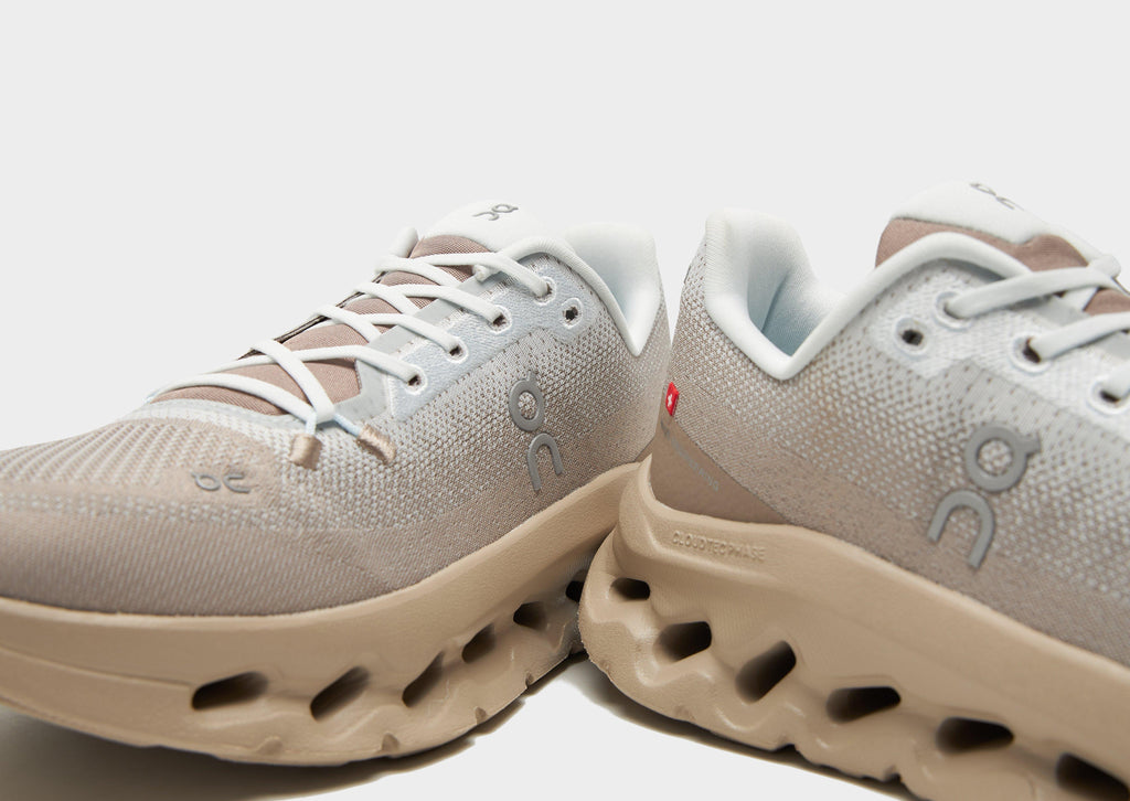 Cloudtilt Women's