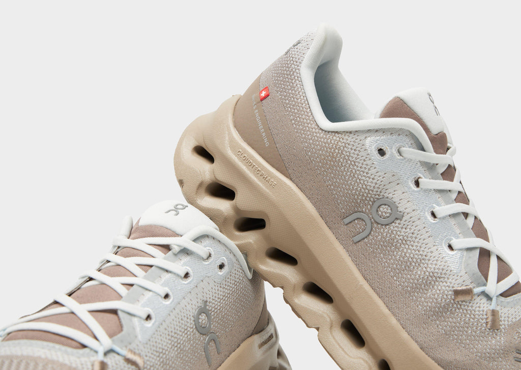 Cloudtilt Women's