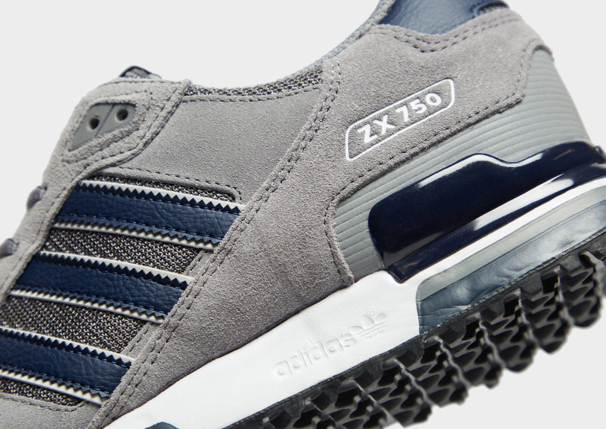 ZX 750