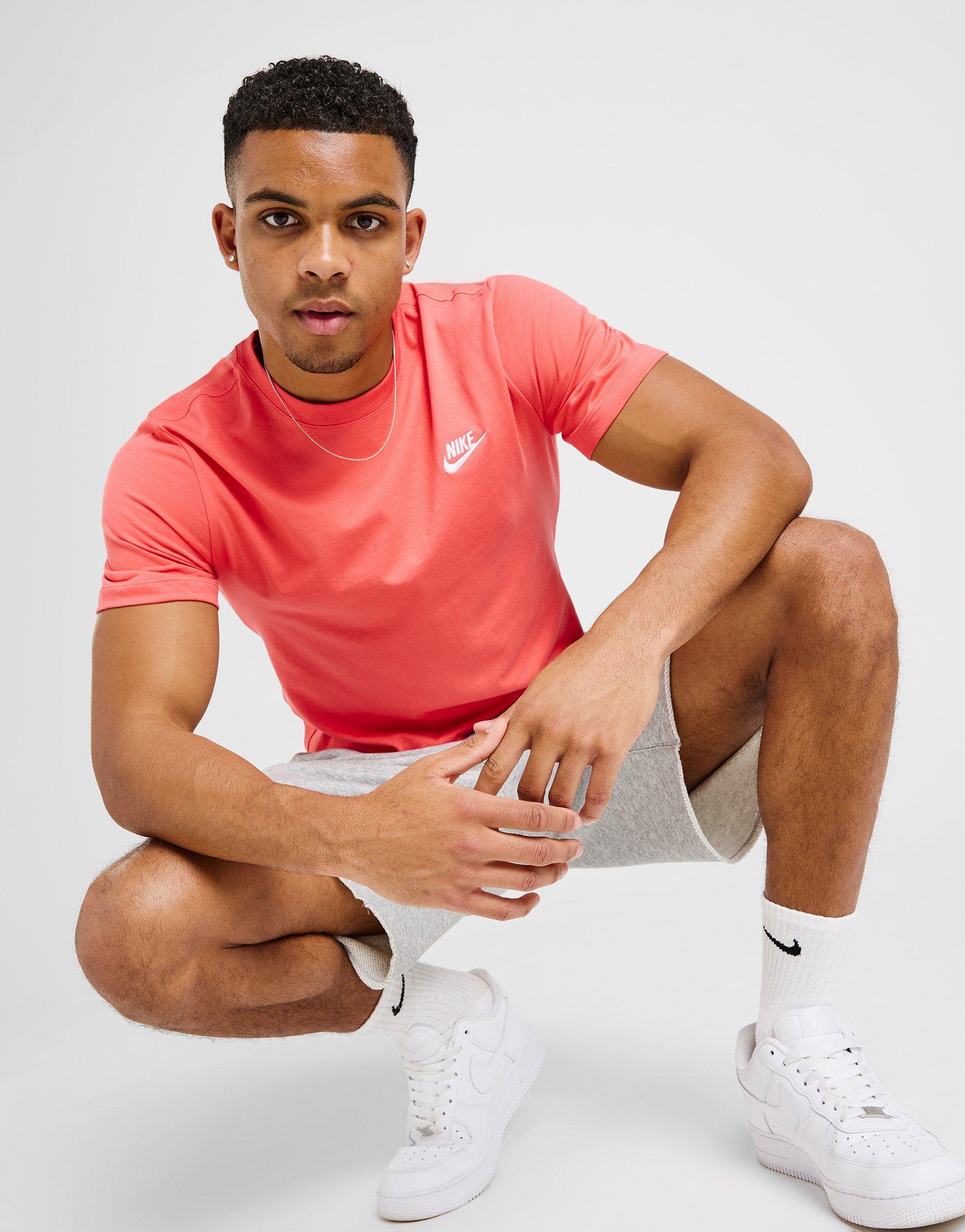Club T-Shirt