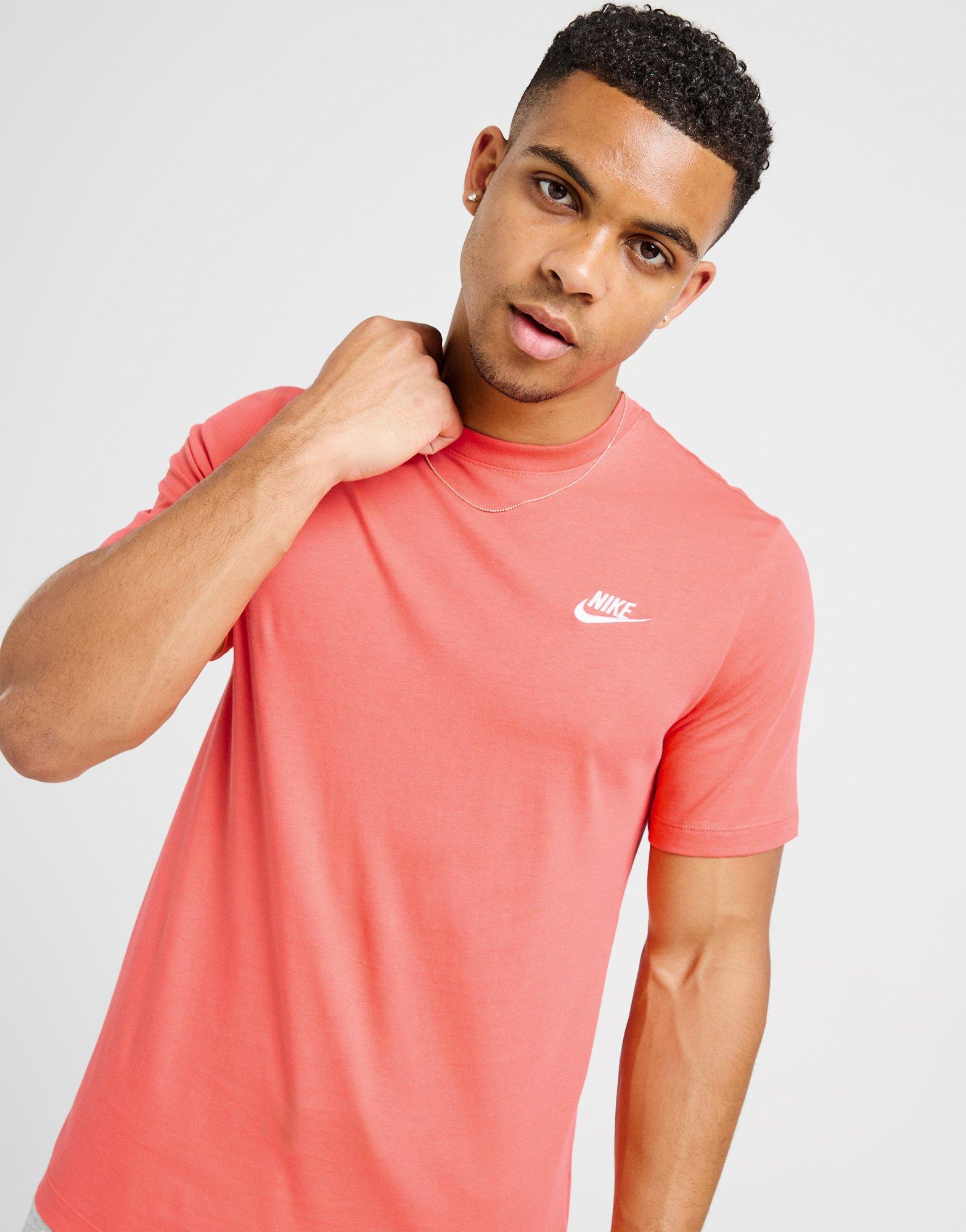 Club T-Shirt