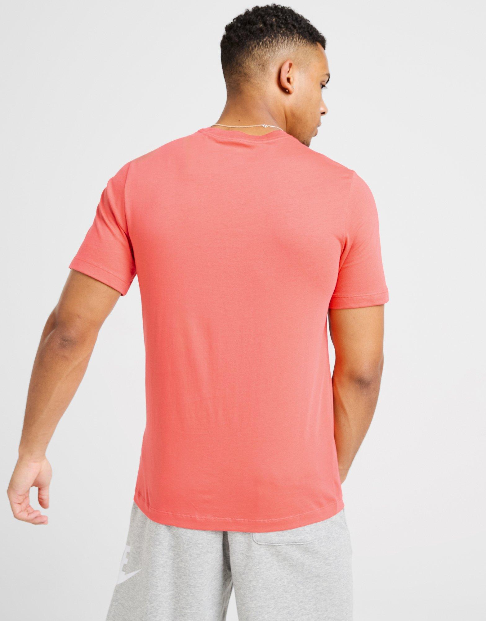 Club T-Shirt