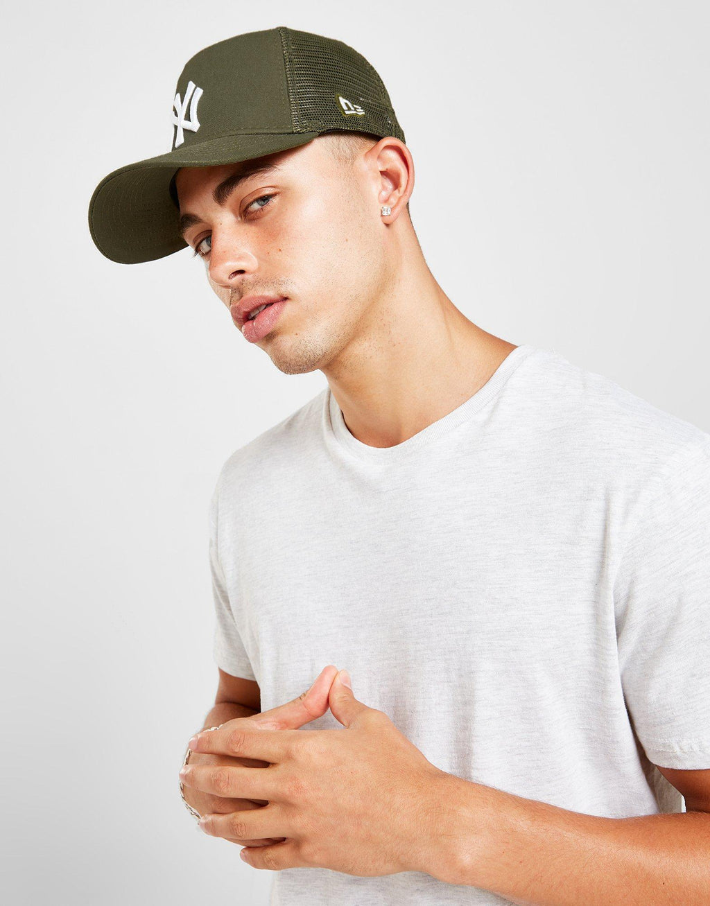 MLB New York Yankees Snapback Trucker Cap