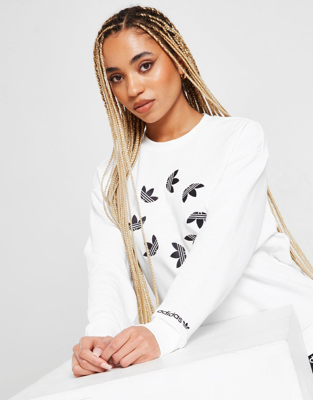 Circle Trefoil Sweatshirt