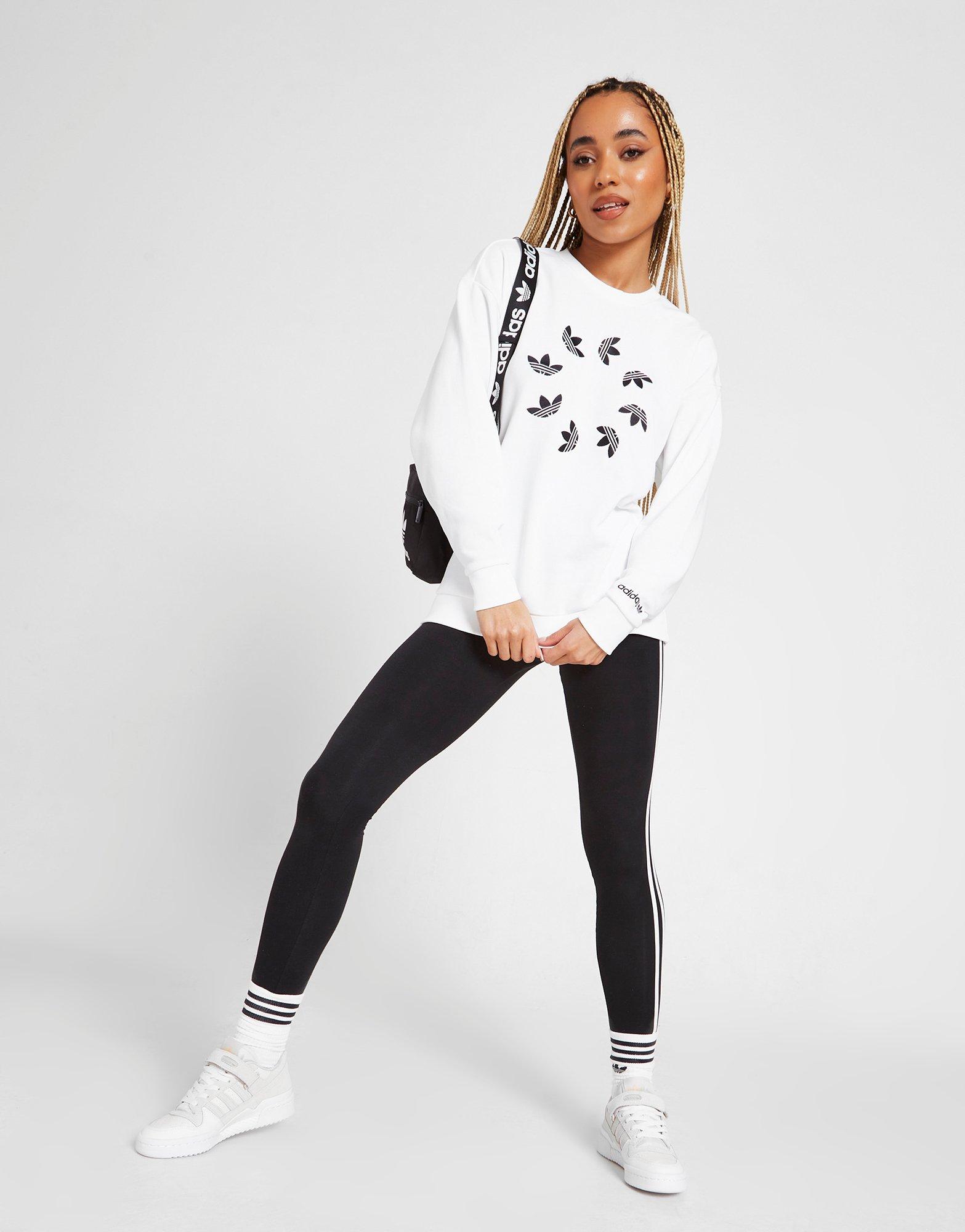Circle Trefoil Sweatshirt