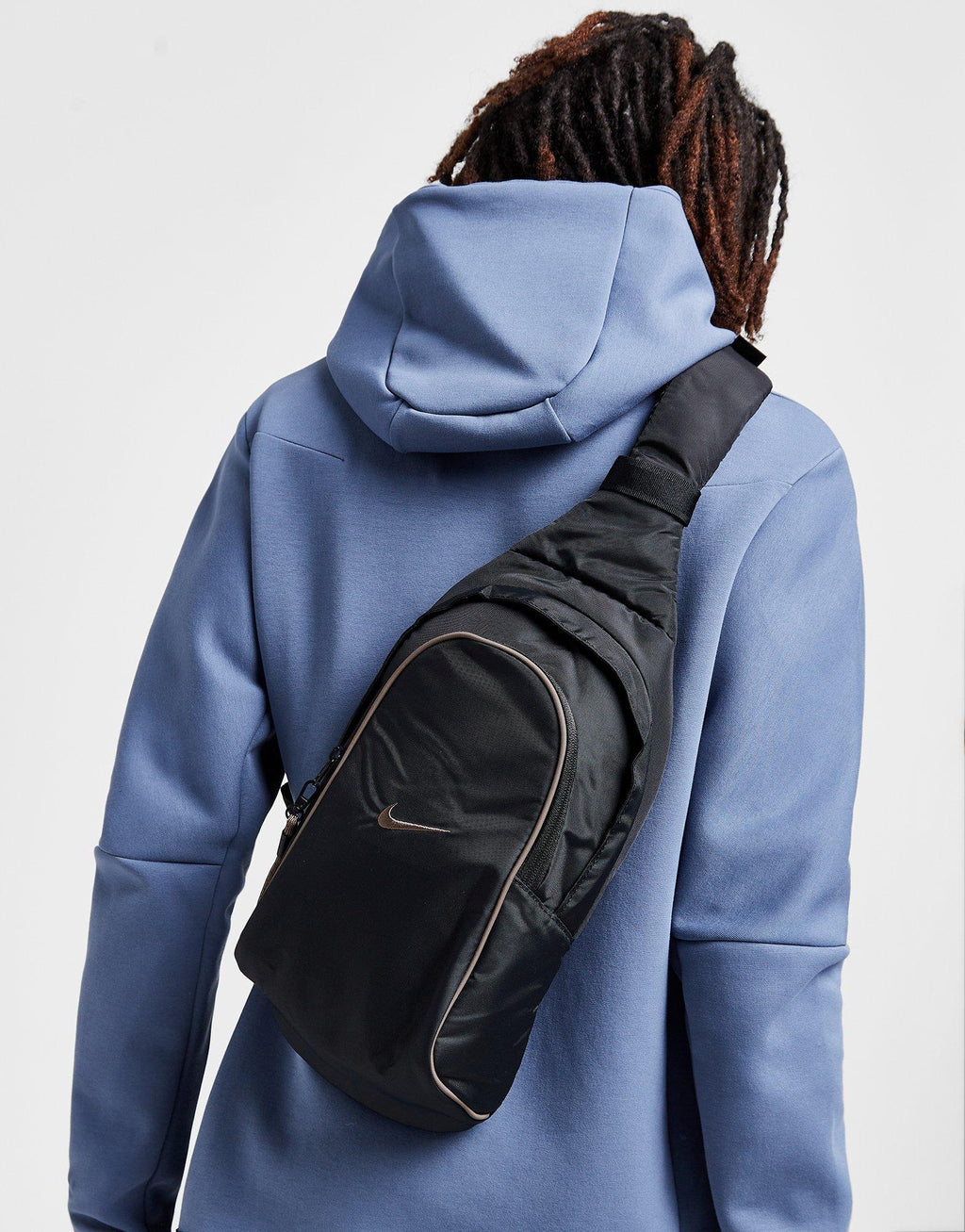Sportswear Essentials Sling Bag