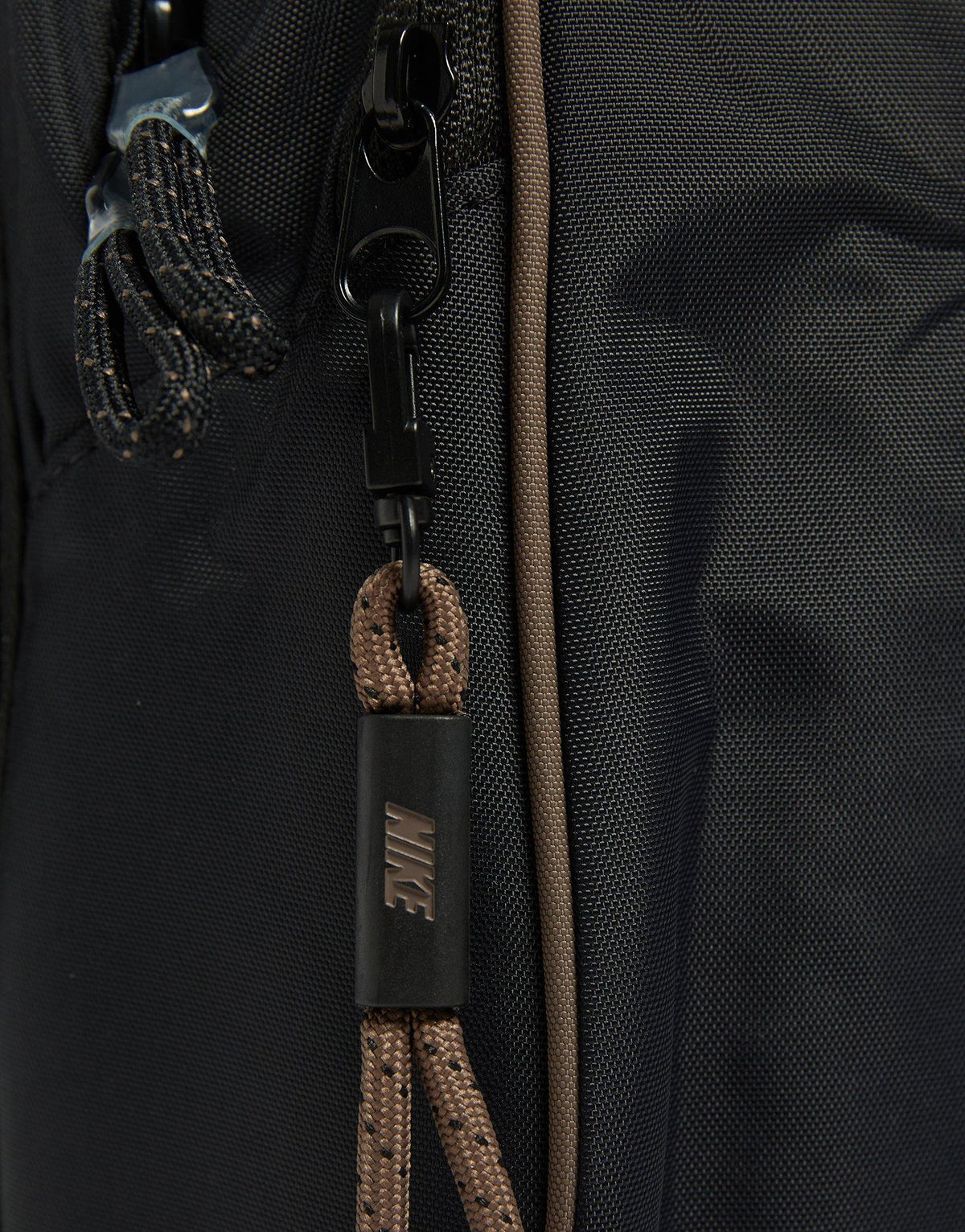 Sportswear Essentials Sling Bag