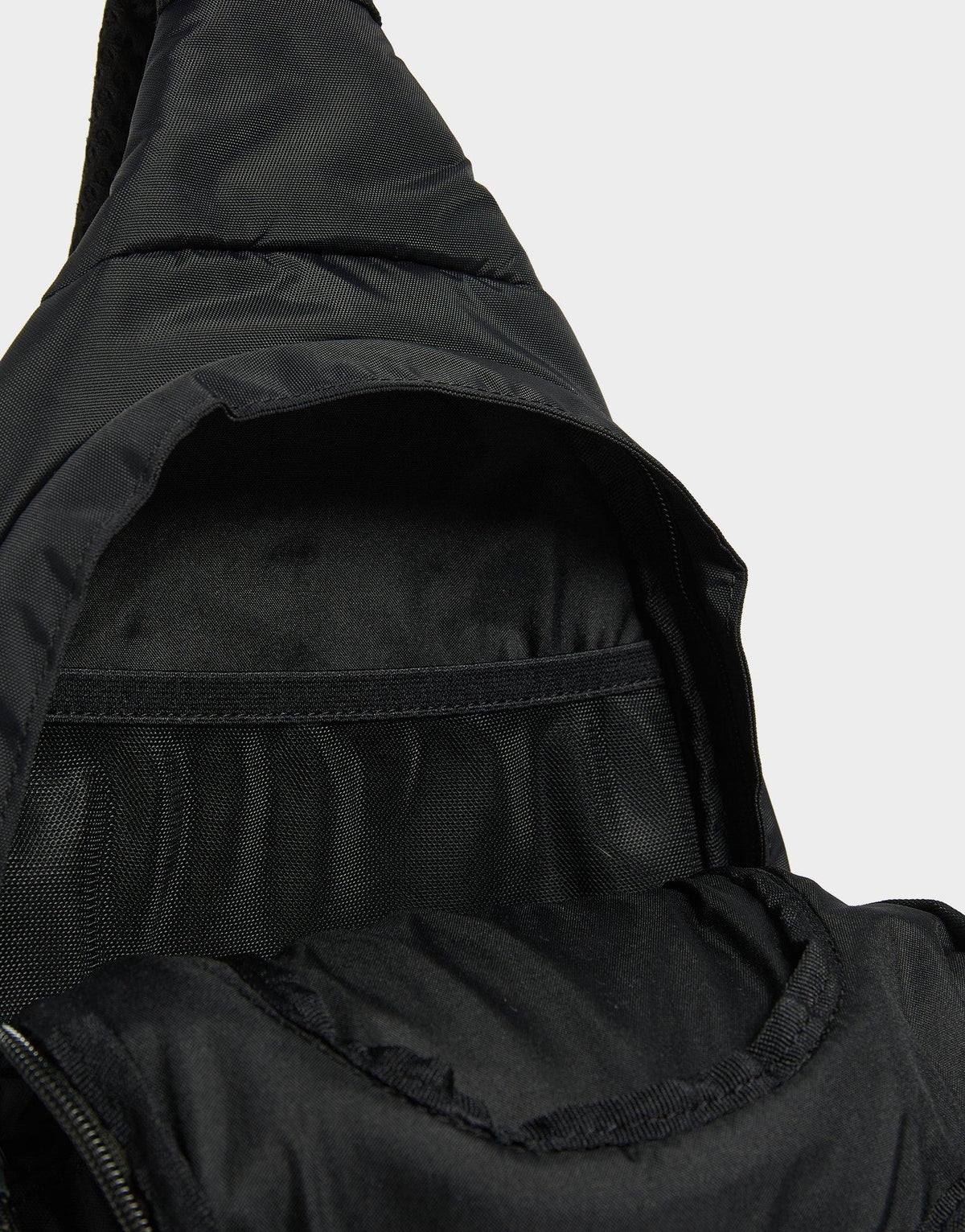 Sportswear Essentials Sling Bag