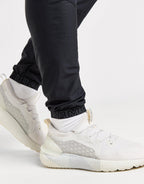 UA Storm Vanish Track Pants
