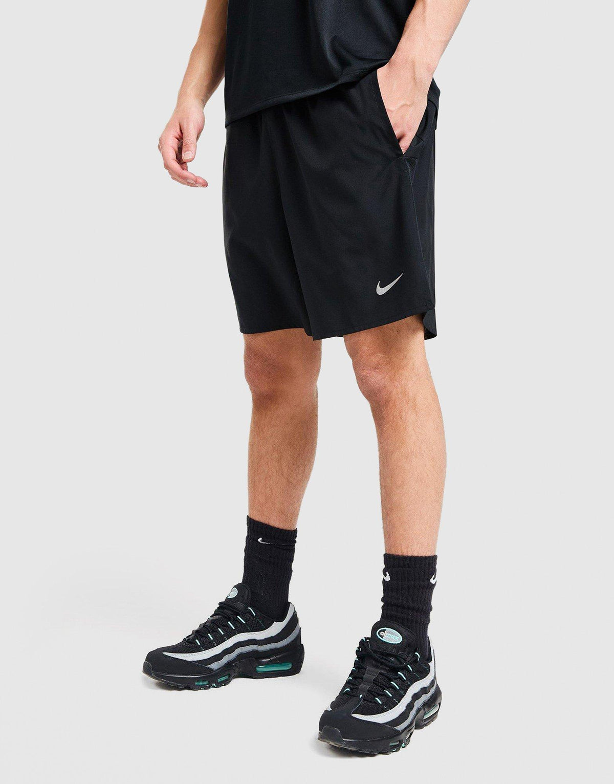 Challenger 7" Shorts