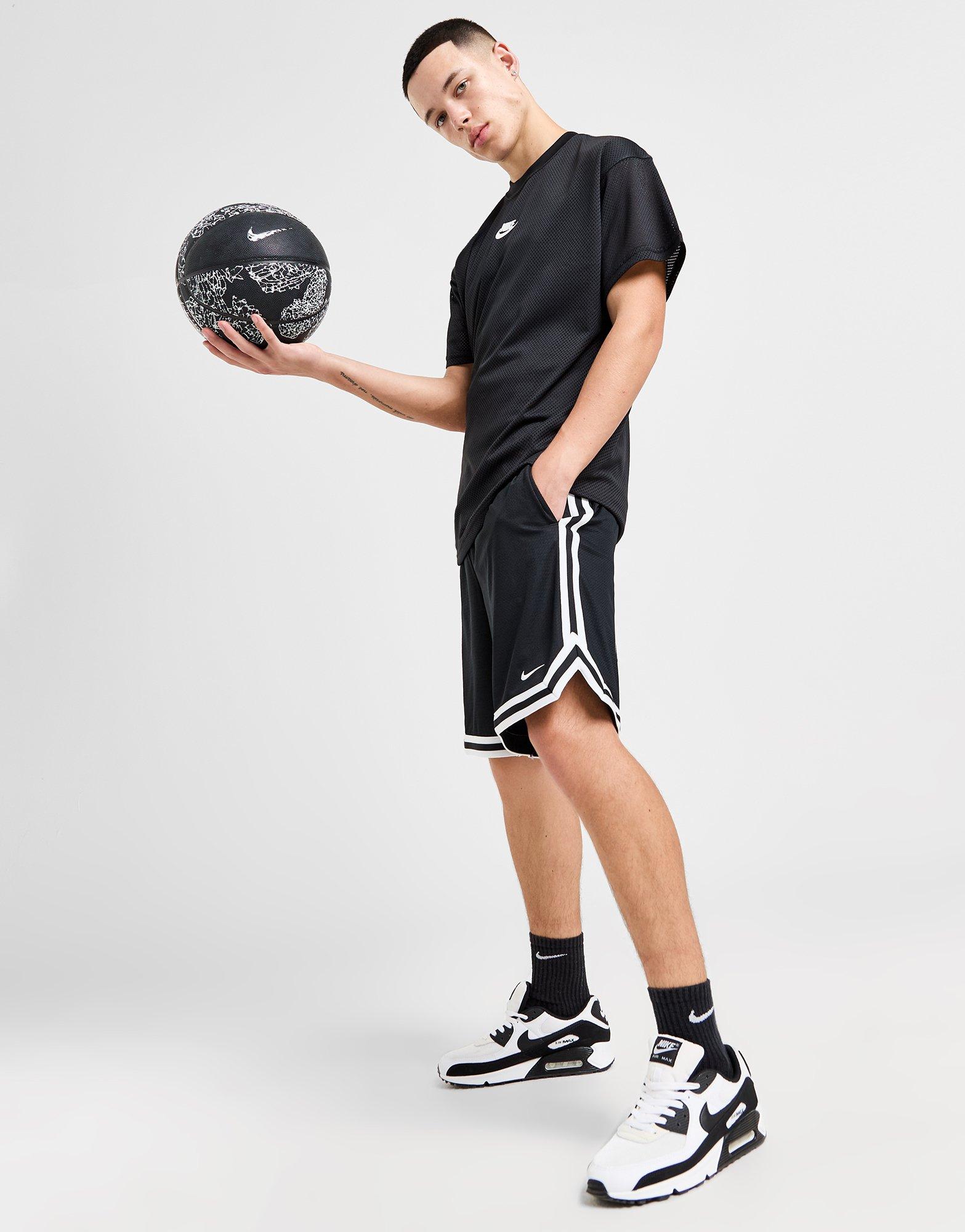 DNA Shorts