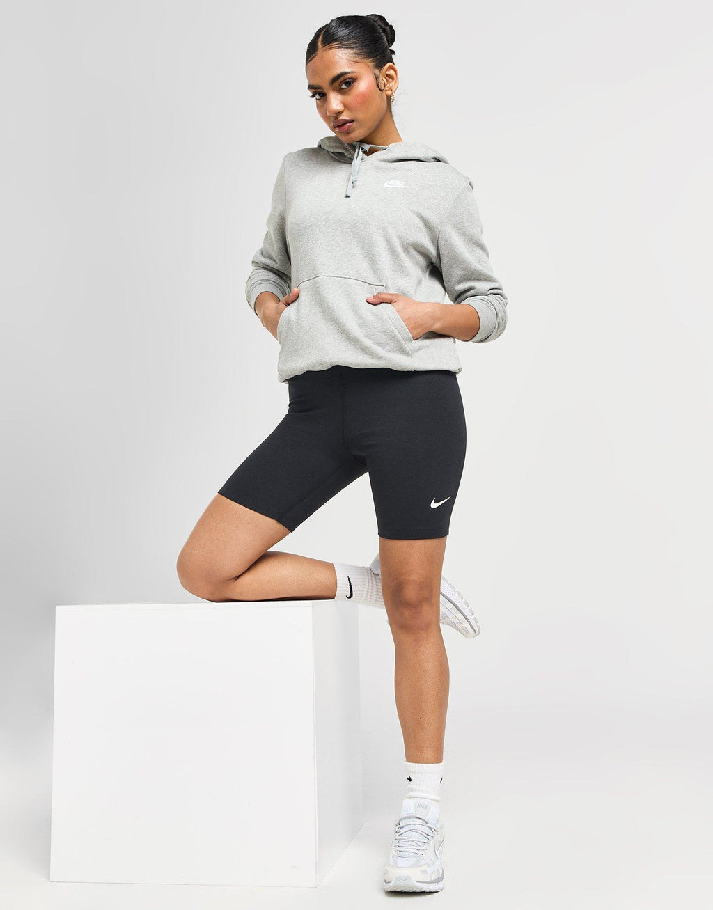 Core Swoosh Cycle Shorts
