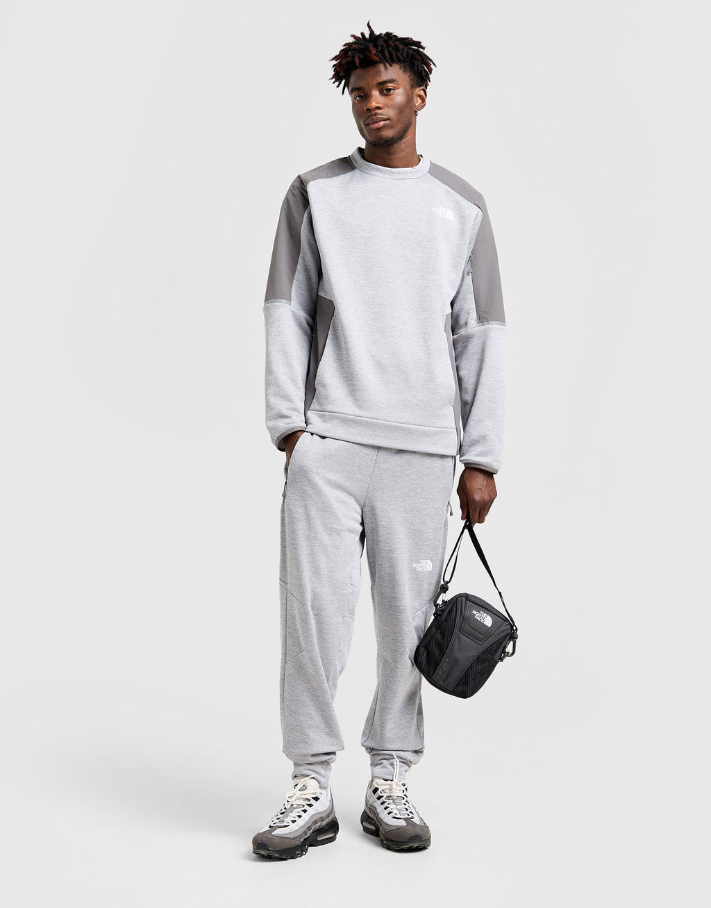 Mittelegi Woven Sweatshirt