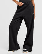 Essential Wide Joggers