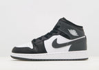 Air 1 Mid Junior