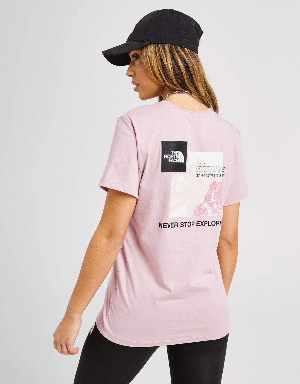 Mountain Box Graphic T-Shirt