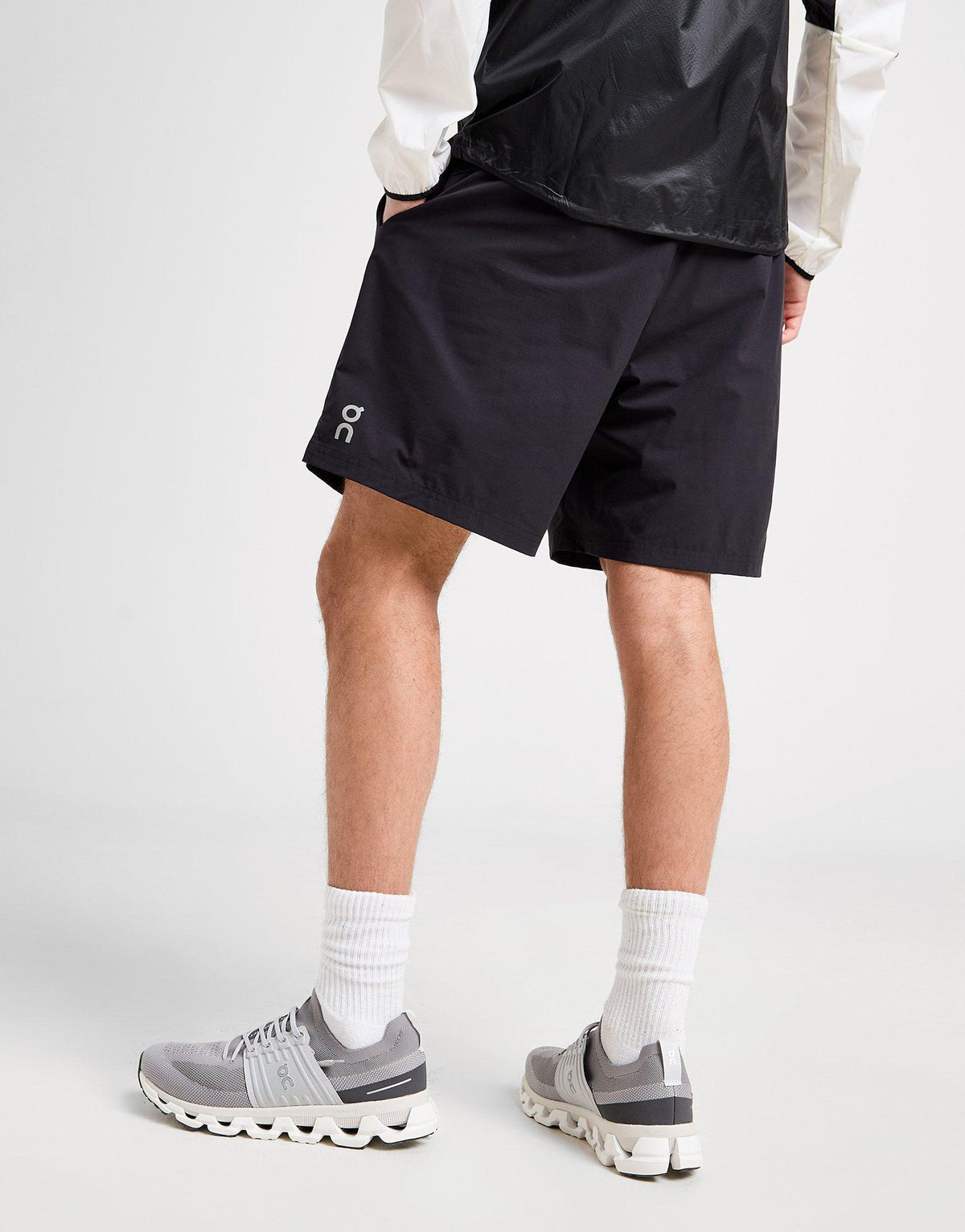 Core 7" Shorts