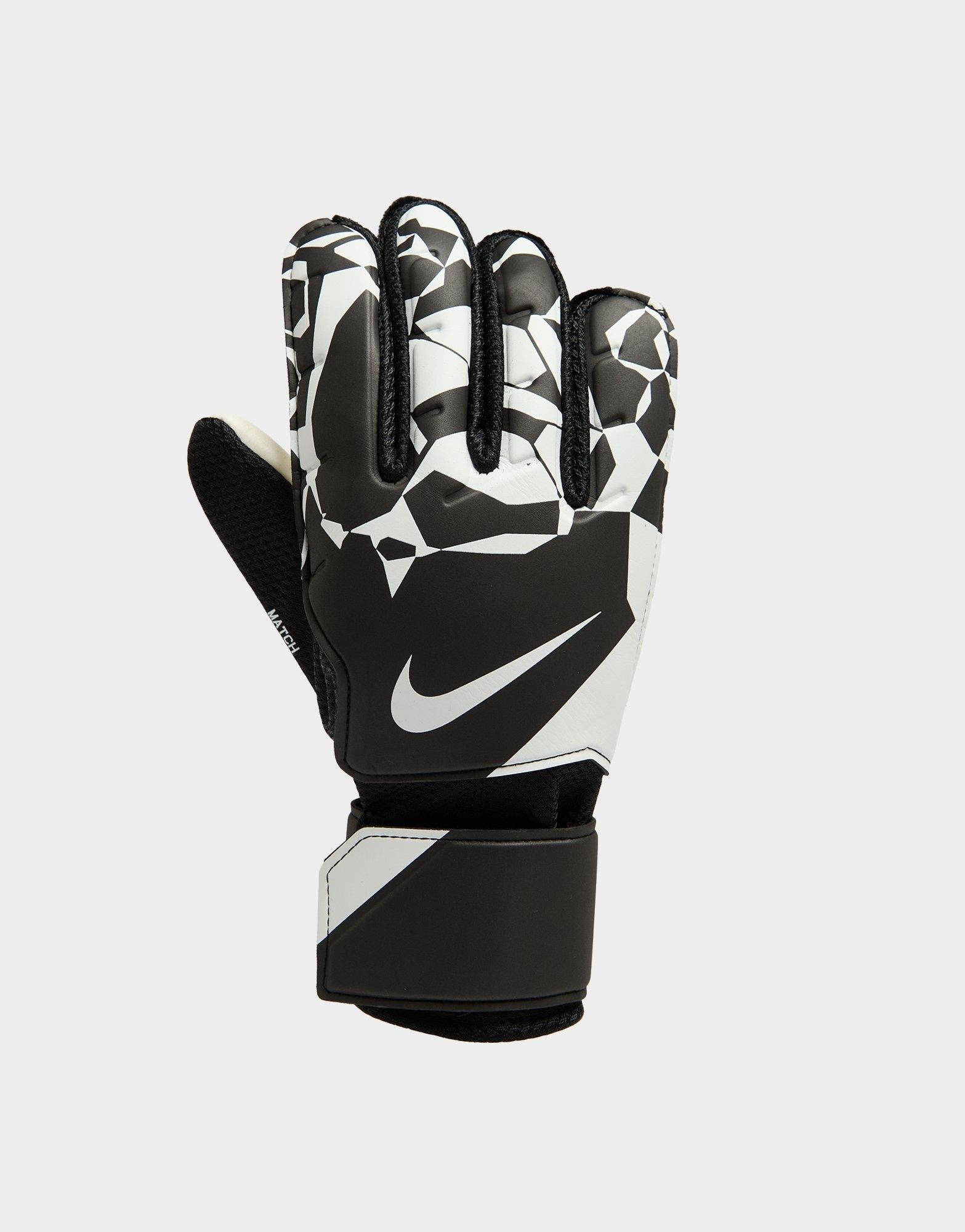 Match Goalkeeper Gloves