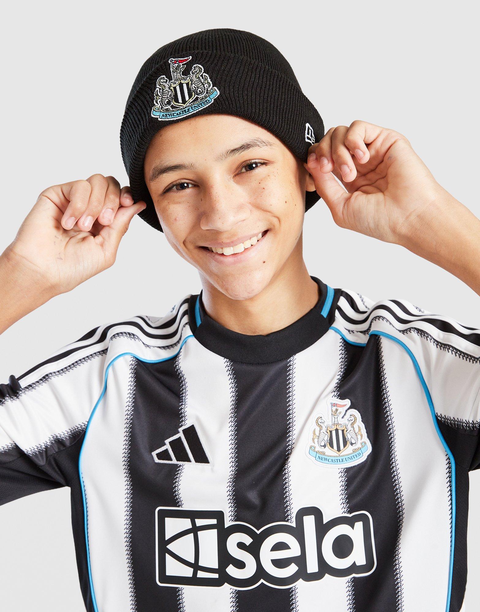 Newcastle United FC Cuffed Beanie Hat Junior