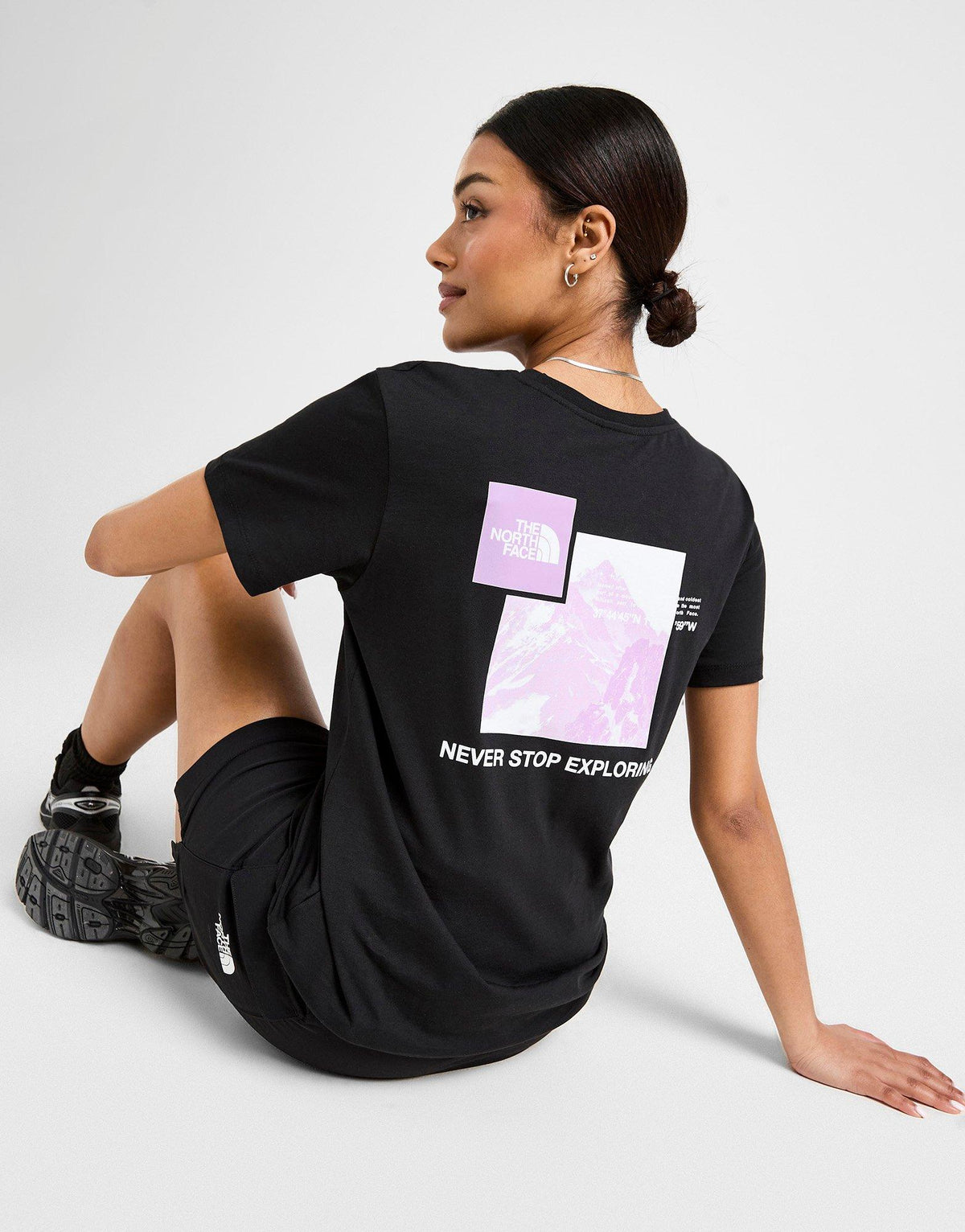 Mountain Box Graphic T-Shirt