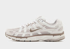 P-6000 Women's