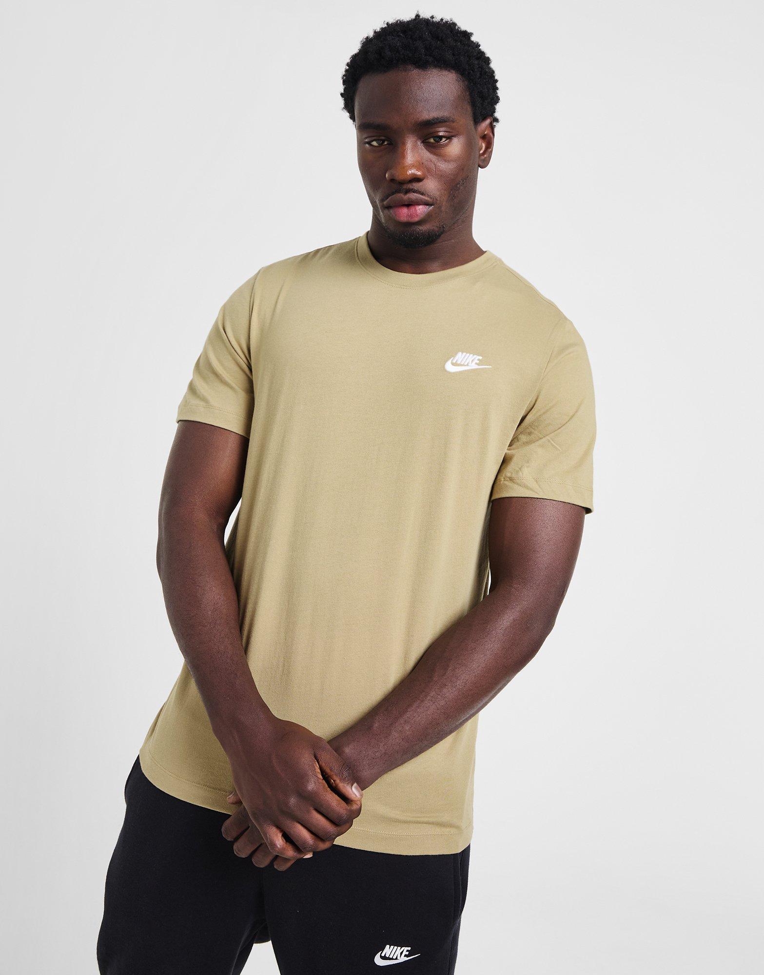 Club T-Shirt