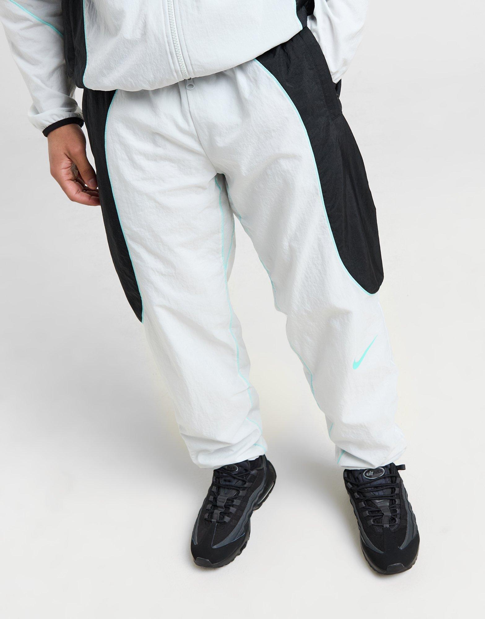 Strike Woven Track Pants