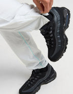 Strike Woven Track Pants