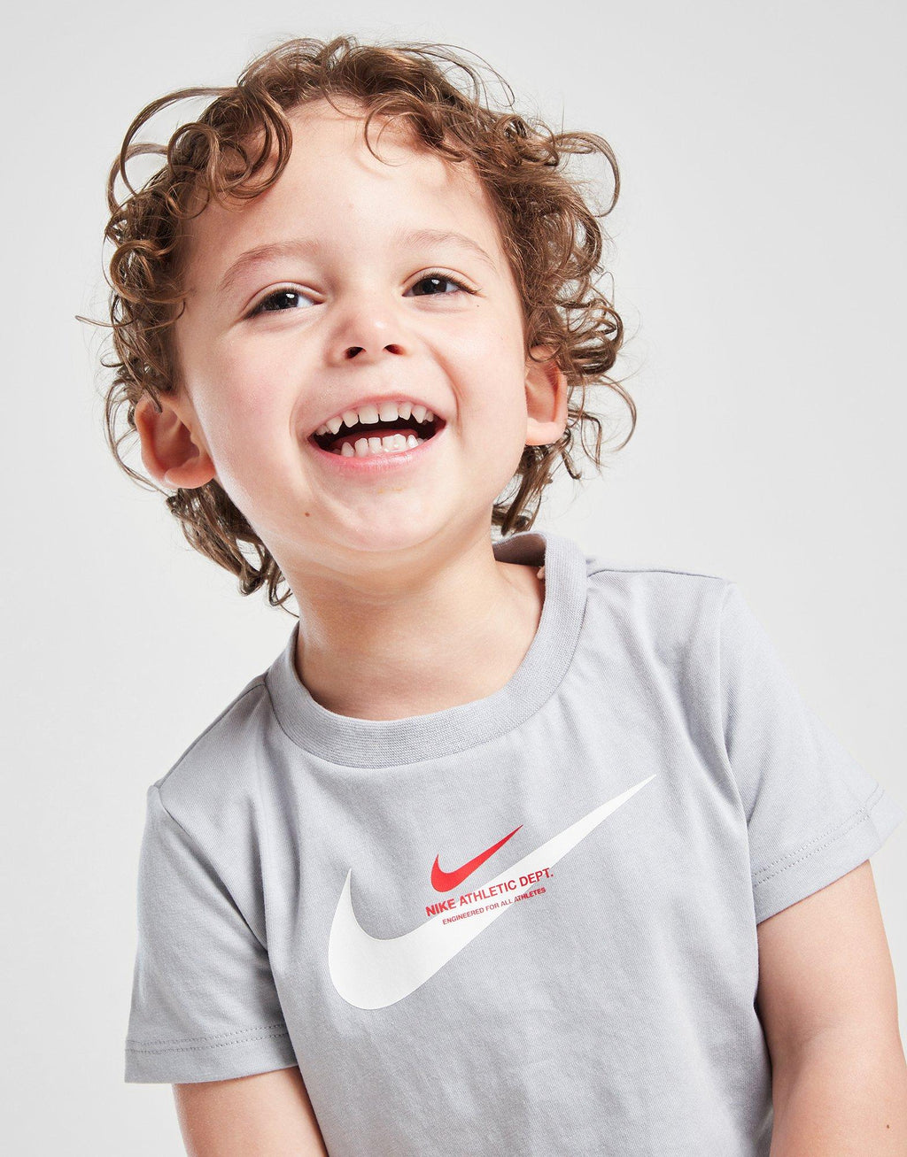 Double Swoosh T-Shirt/Cargo Shorts Set Infant