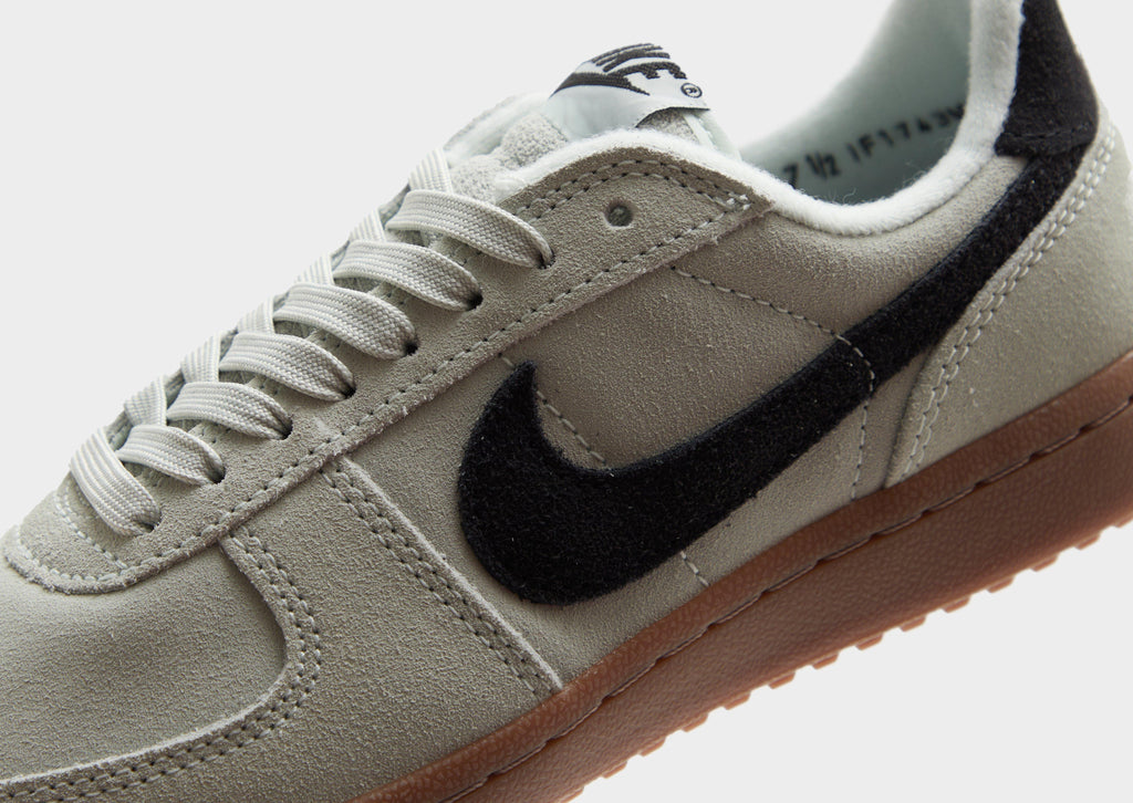 Field General '82 Women's