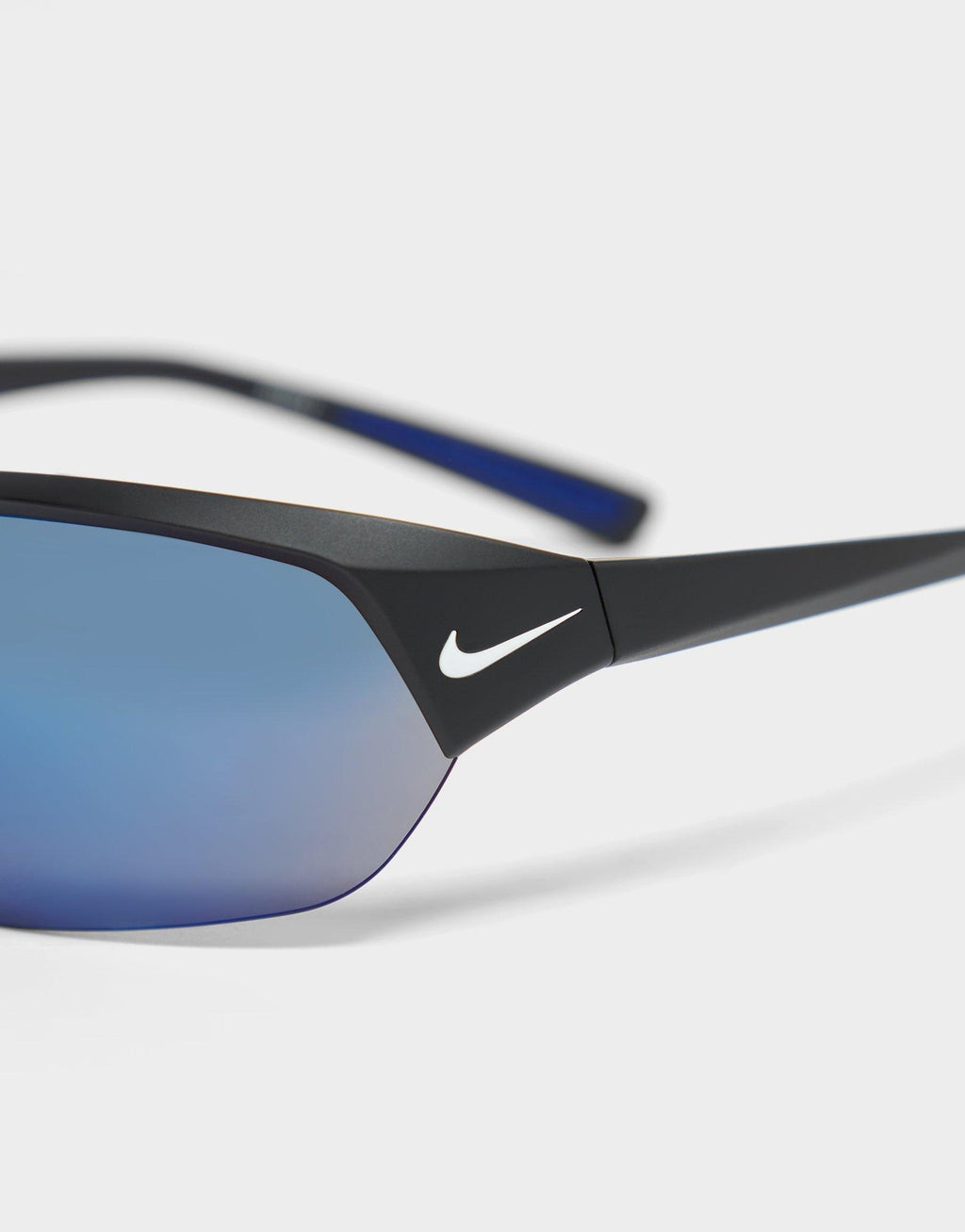 Skylon Ace Sunglasses