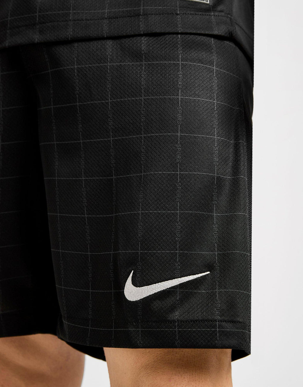Tottenham Hotspur FC 2025/26 Away Shorts