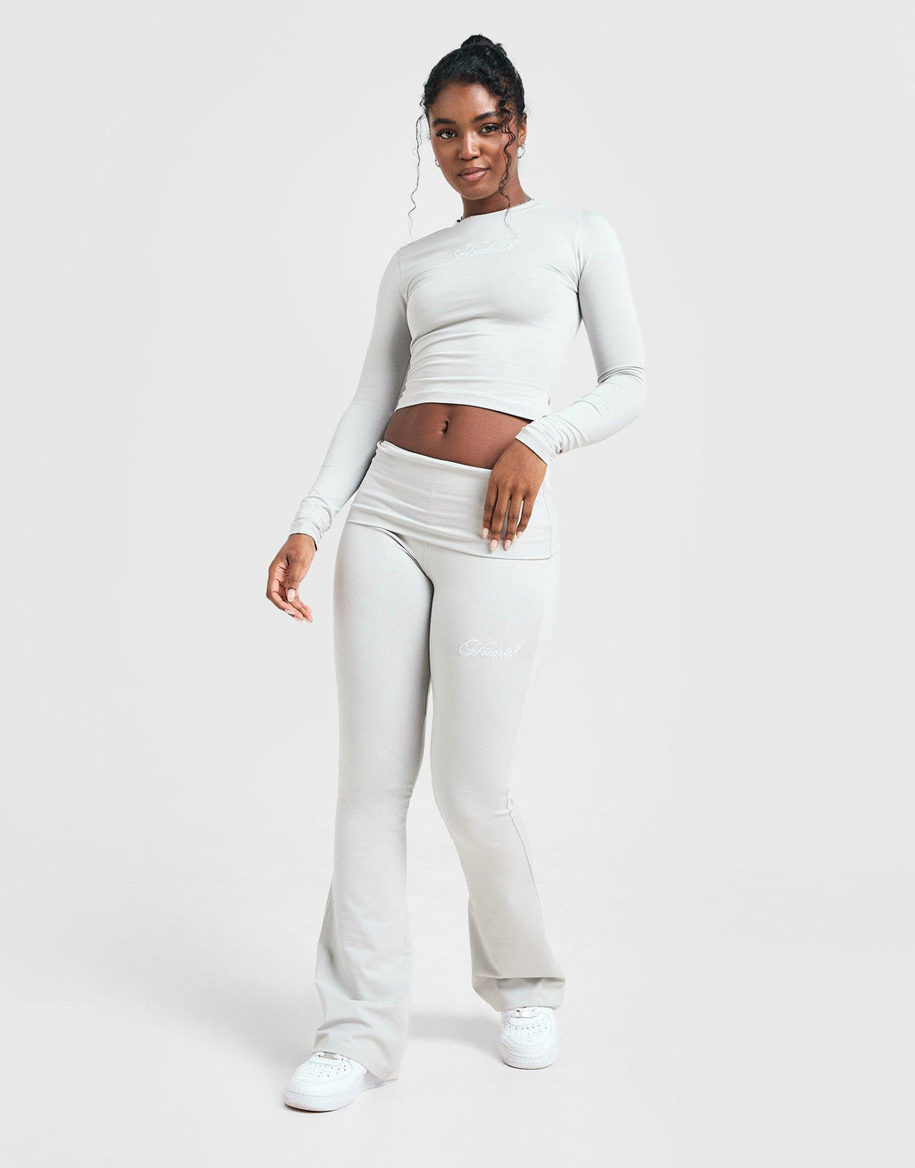 Poise Flare Leggings