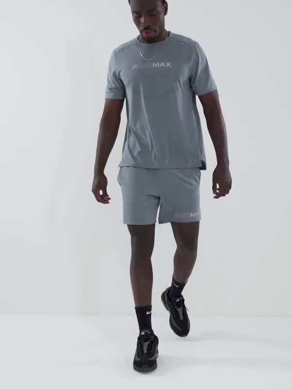 Air Max Performance Shorts