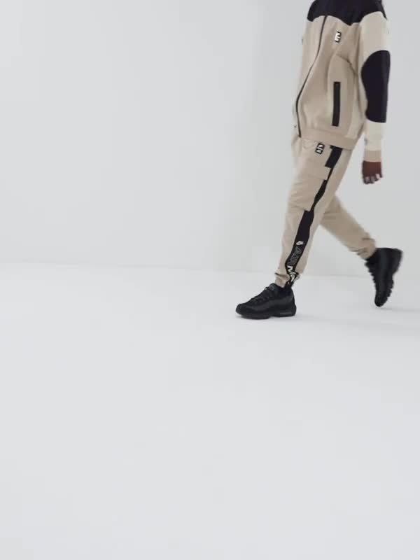 Air Max Woven Cargo Pants
