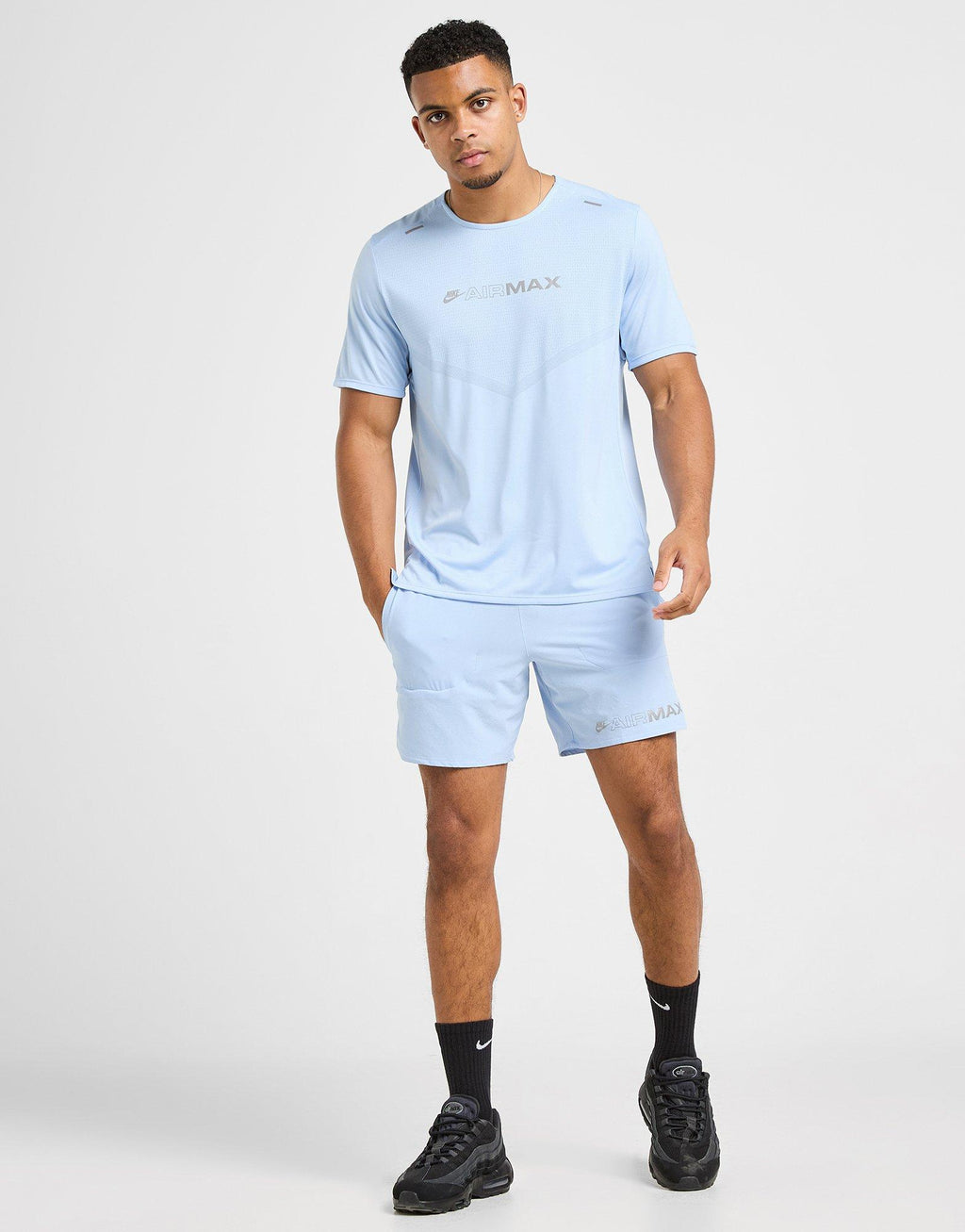 Air Max Performance Shorts