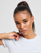 Essential Sportswear Chill Knit T-Shirt