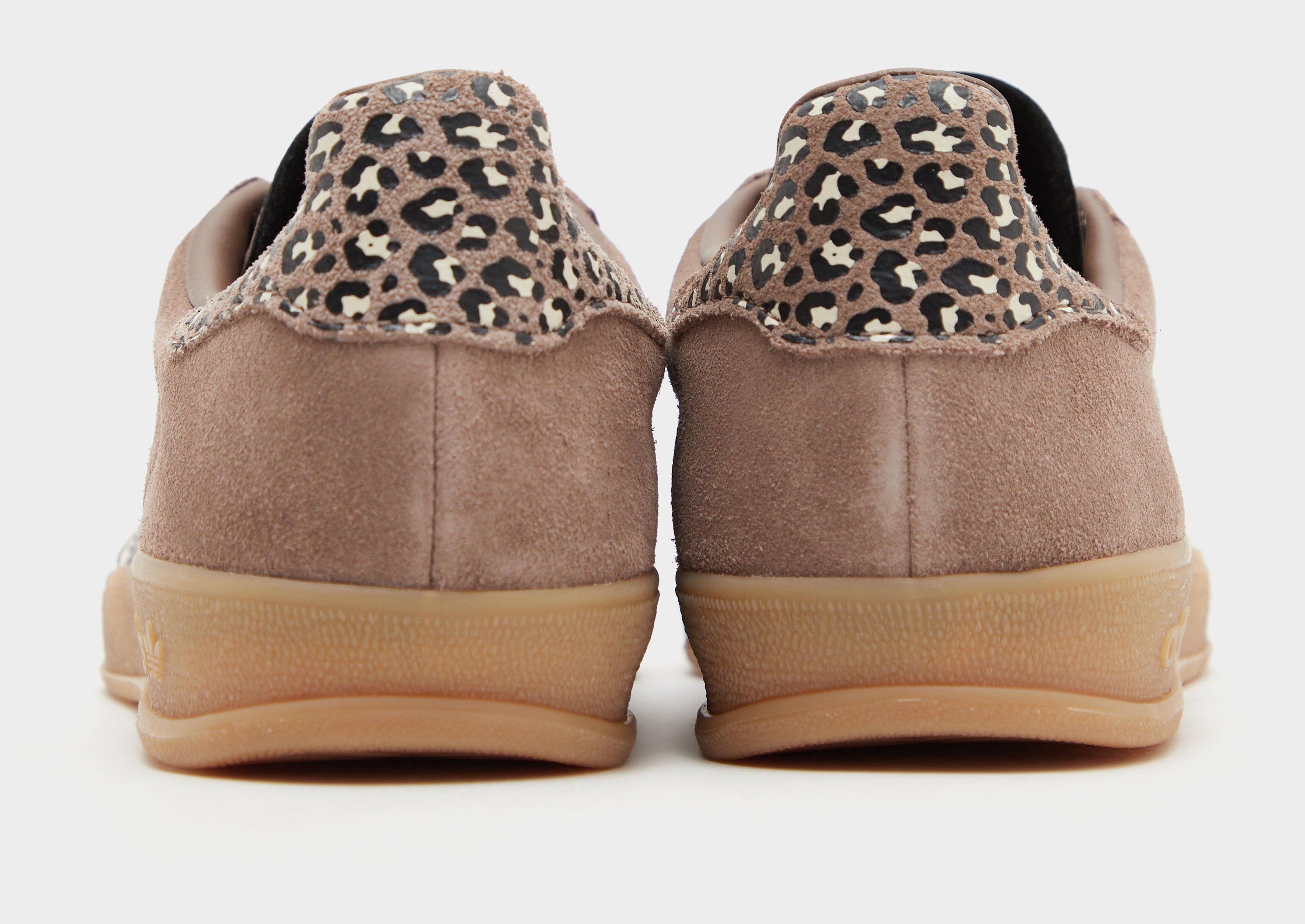 Gazelle Indoor Women's