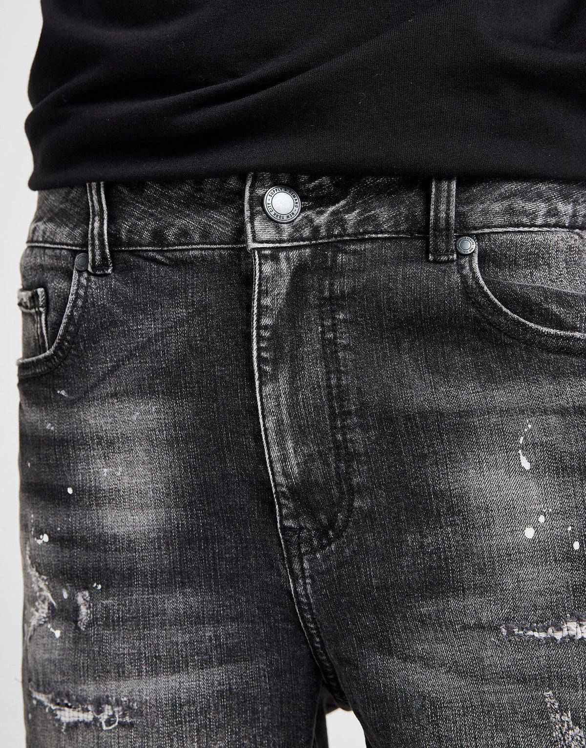Armas Shorts