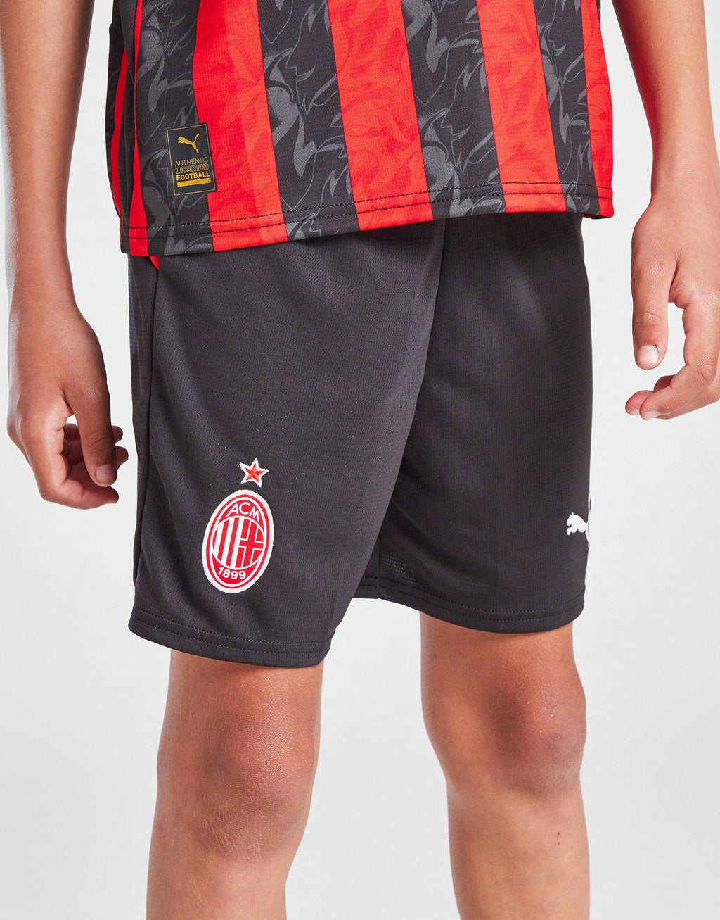 AC Milan 2025/26 Home Shorts Junior