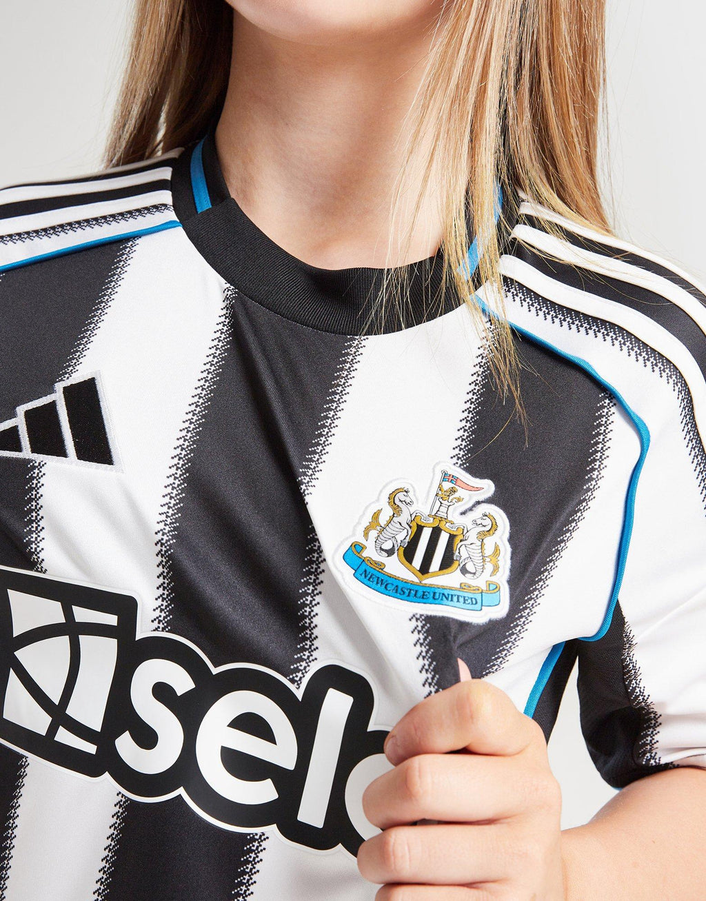 Newcastle United FC 2025/26 Home Shirt Junior's
