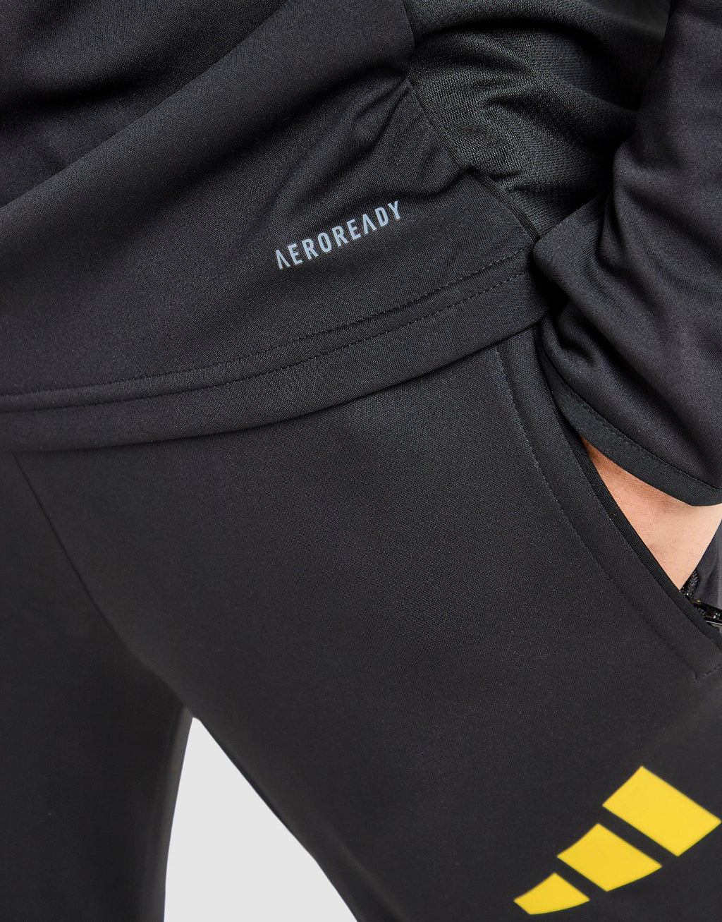 Manchester United FC  Training Track Top