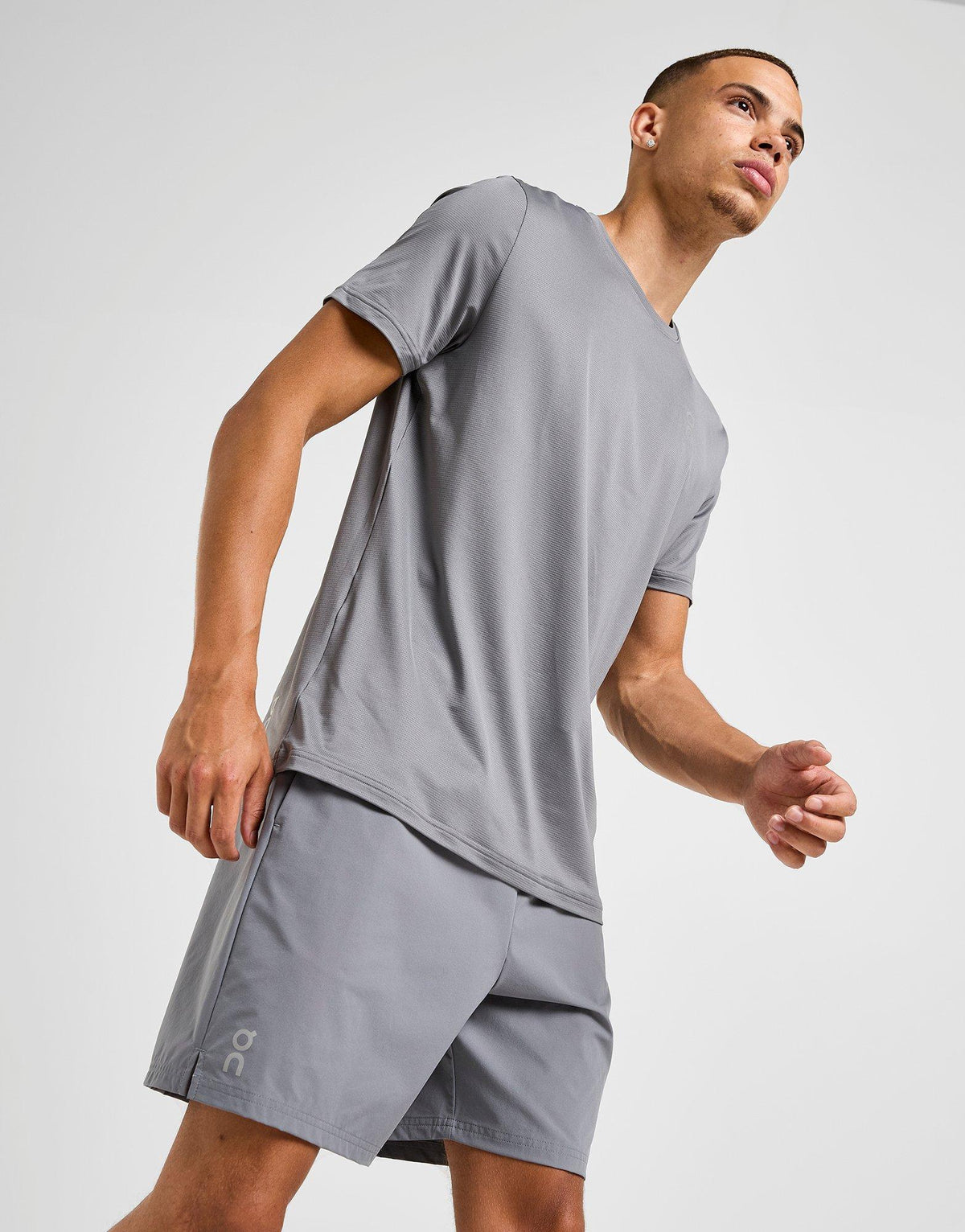 Core 7" Shorts