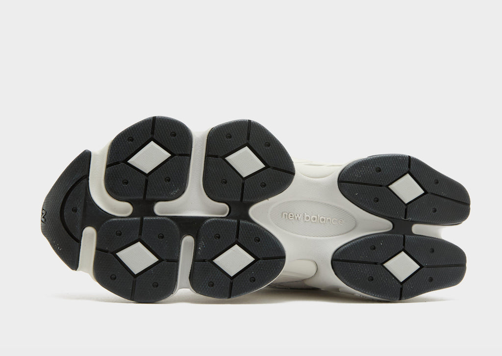 9060 Women's