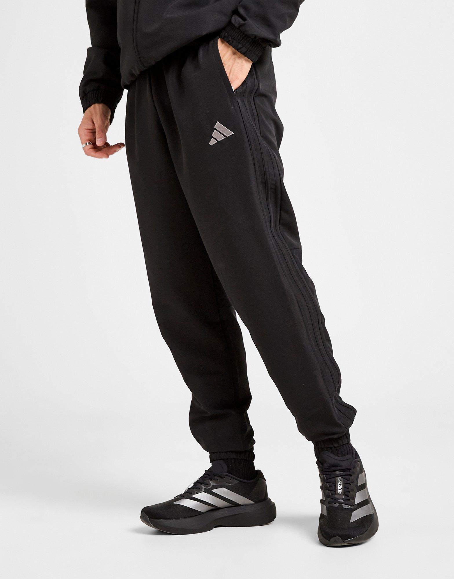 Tiro 25 Essentials Woven Track Pants