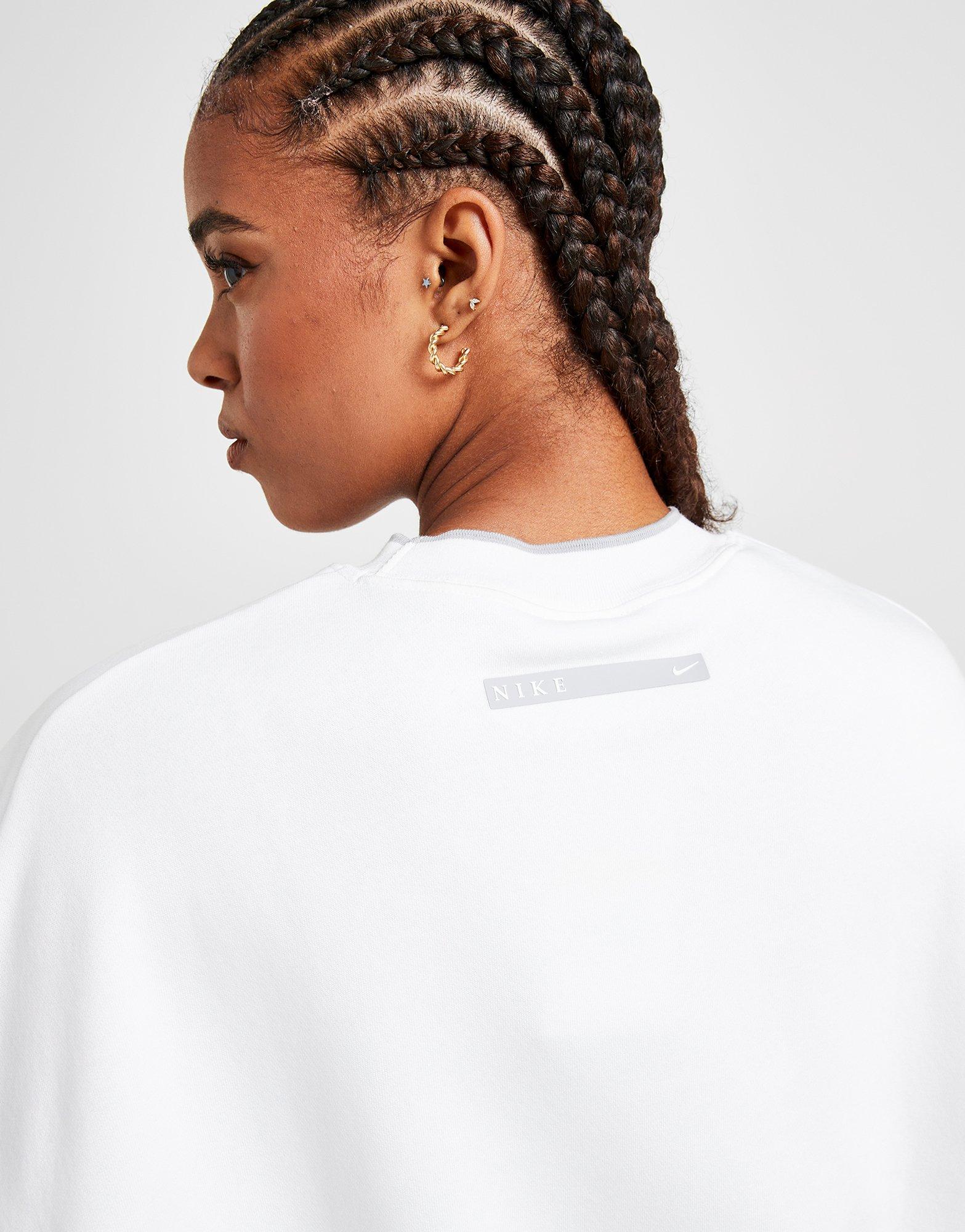 Graphic Swoosh Crew Sweatshirt