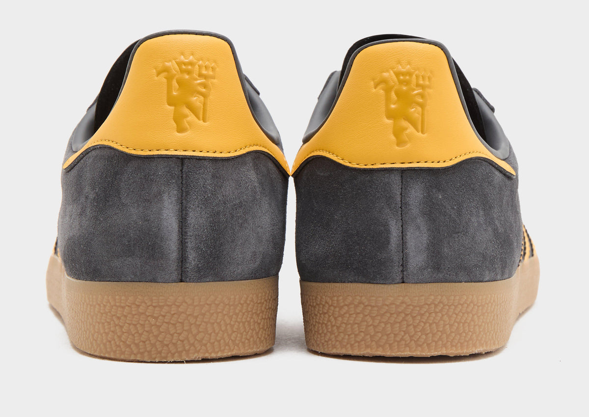 Gazelle Manchester United